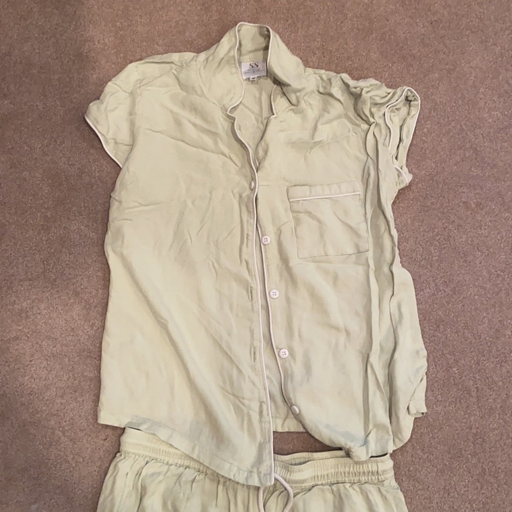 SS Weddings PJ set in size Medium